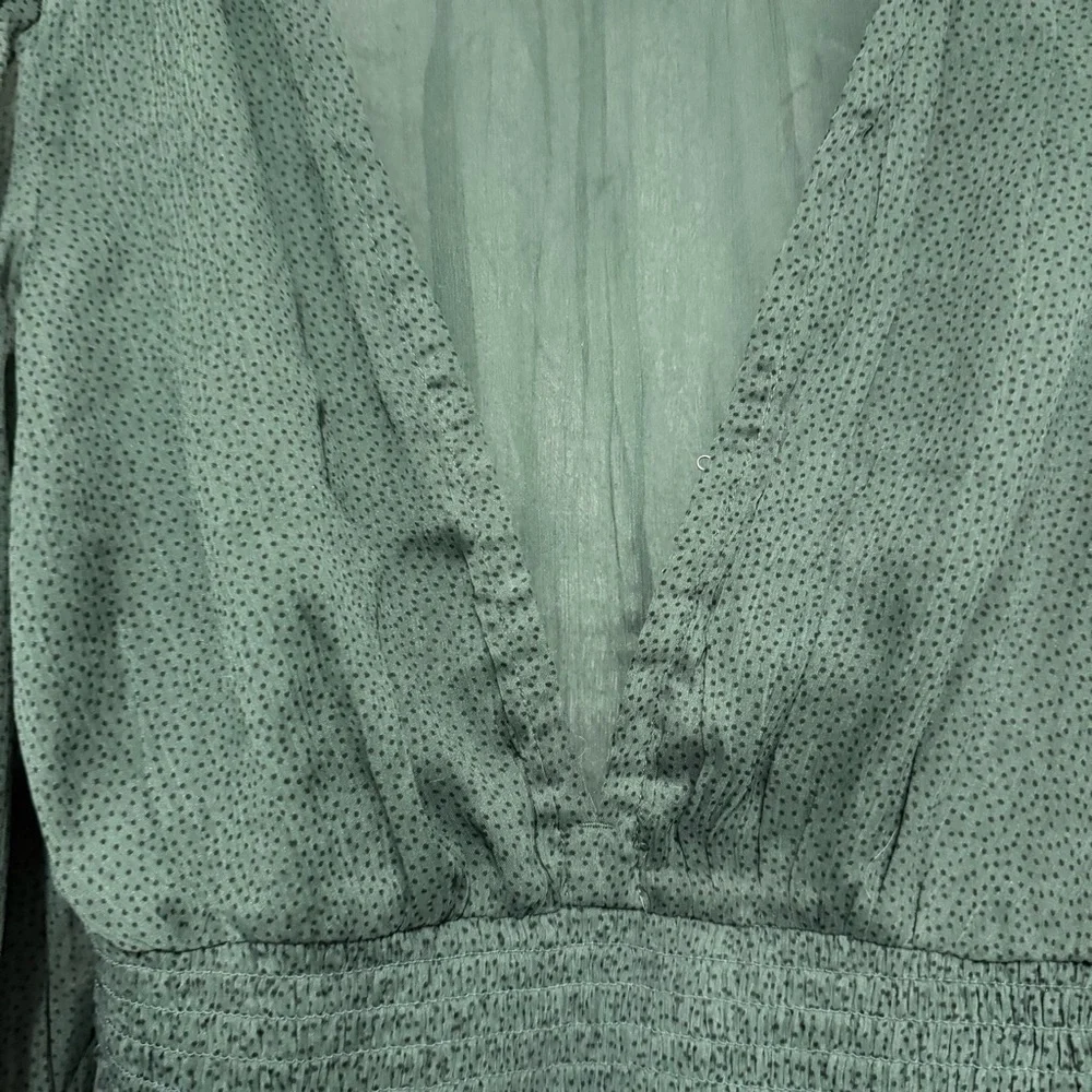 Abercrombie & Fitch Green Long Sleeve Smocked Waist Top Size XS 36158